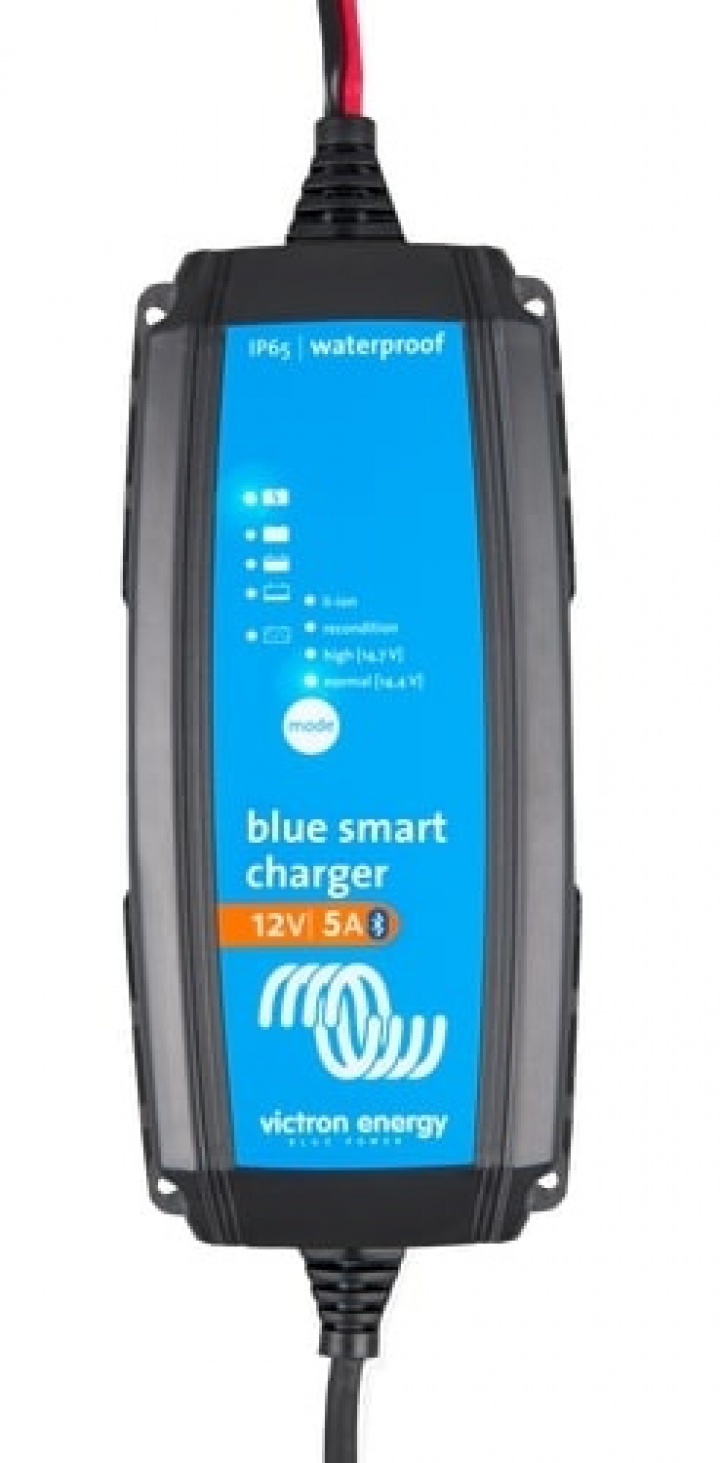 Victron Blue Smart IP65 batteriladdare 5A, 12v i gruppen Tillbehör / Batteriladdare hos CD Bilradio (421VBSIP65125)